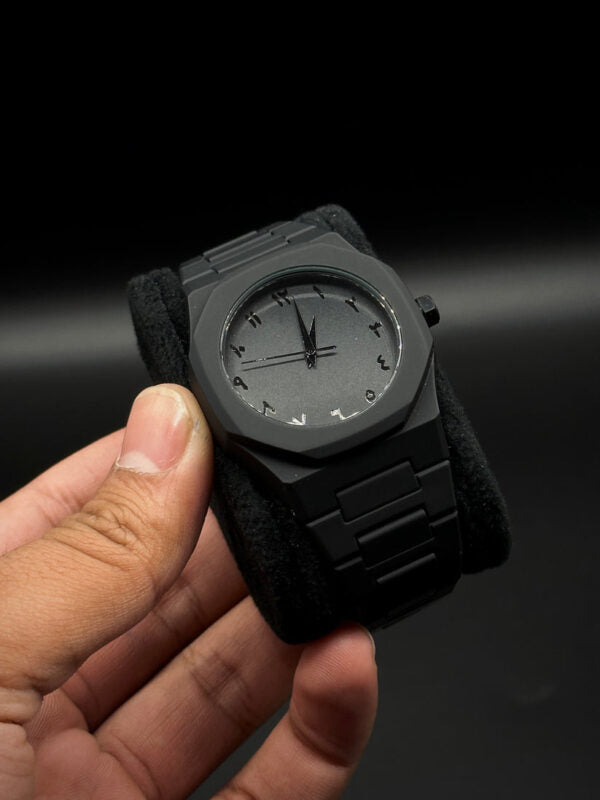 Arabic Numeral Black Watch – Minimalist Men’s Watch with Matte Finish & Arabic Dial